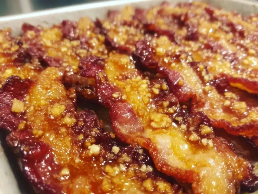 crispy bacon in oven - featured image